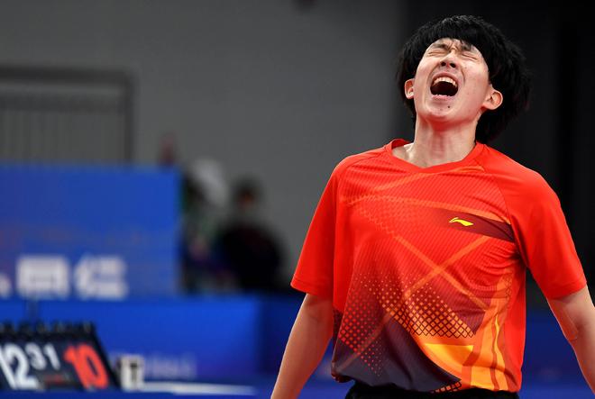 过中场并抓 过中场并抓