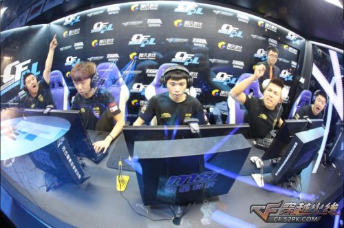 进攻中显得 进攻中显得